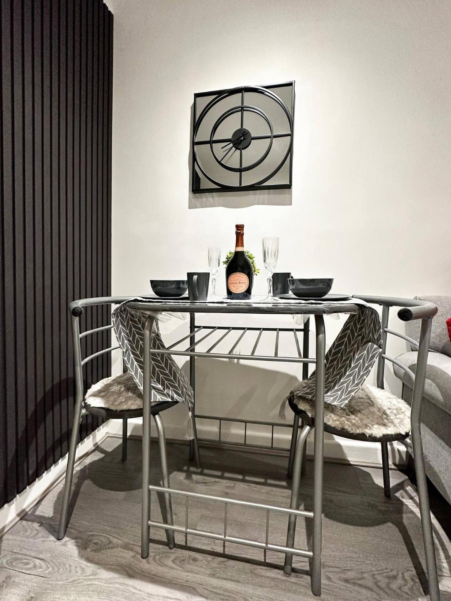 Boutique Backyard Bungalow - Brimsdown Енфілд Екстер'єр фото
